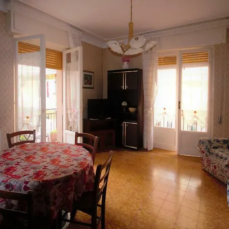Francesca Apartment *